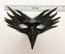 Load image into Gallery viewer, Maskelle Bird Mask in Black